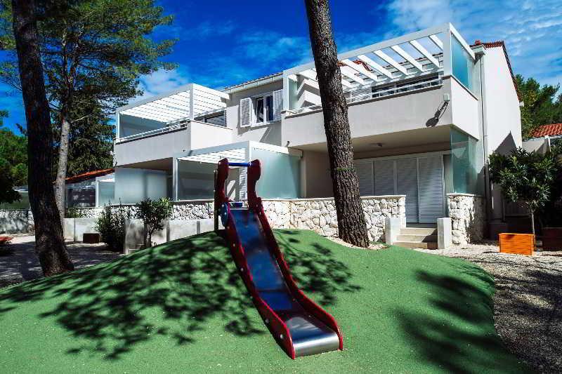 Apartment Holiday Village Zaton 宁 外观 照片